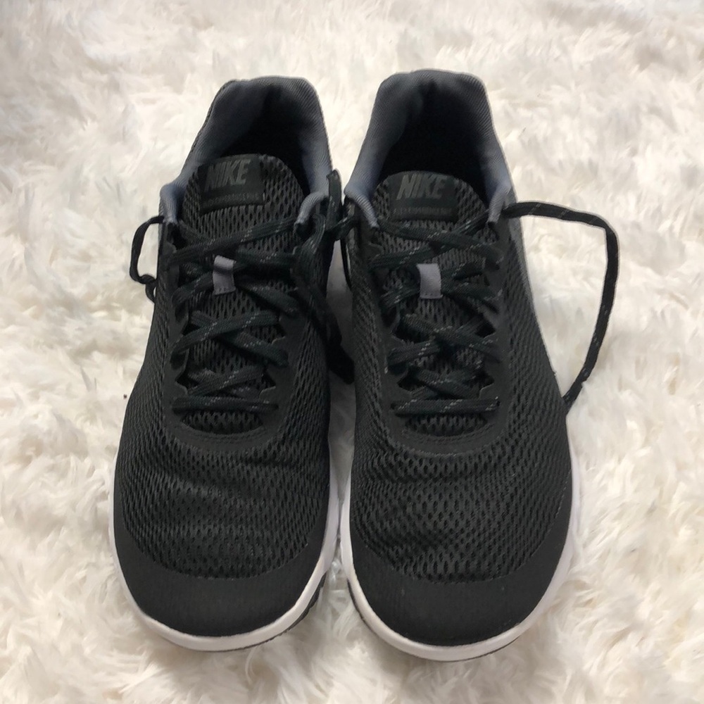 Nike Flex Experience RN 5 size 12